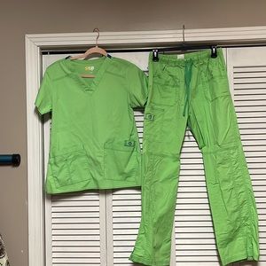 Womens Wonder wink scrub set Sz.S